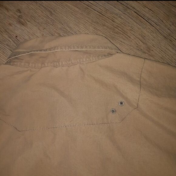 Men's Columbia Brown botton down XL Extra Large - Picture 5 of 9